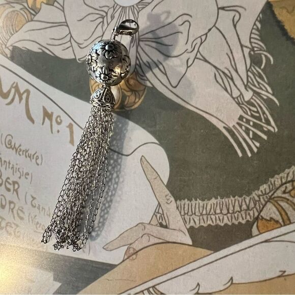 Silver Ball Tassel Pendant - Picture 2 of 5